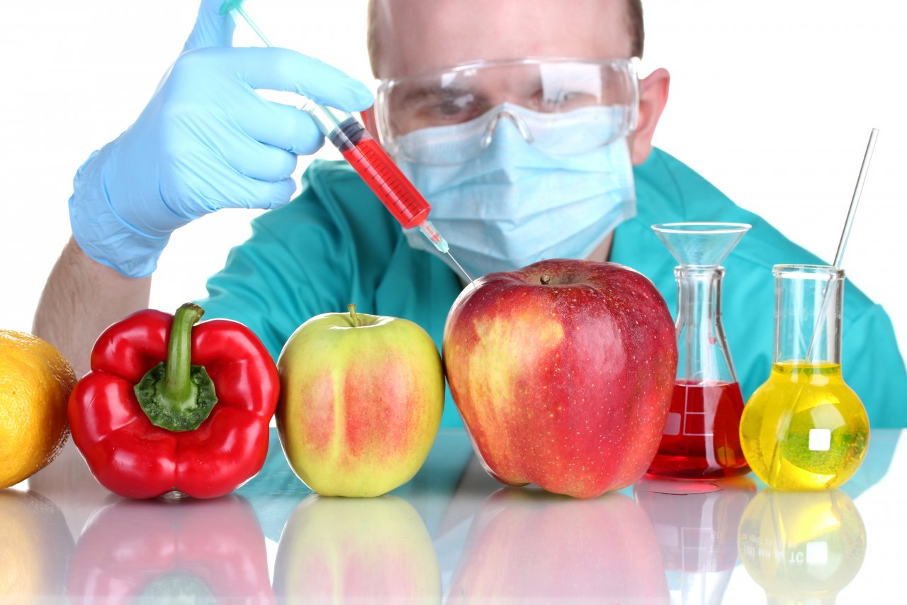 Which types of GMOs have built-in pesticides?